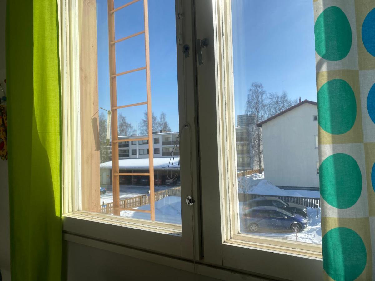 Vaerikaes Puutalokaksio 1-6 Hloelle, Ilm Parkit Apartamento Oulu Exterior foto